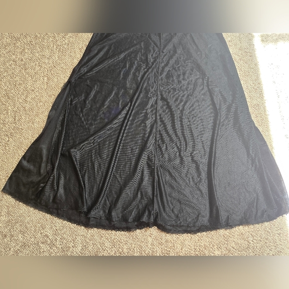 Fredericks of Hollywood Black Satin Lace Long 2 Slits Halter Top Nitgown Large - Picture 15 of 16